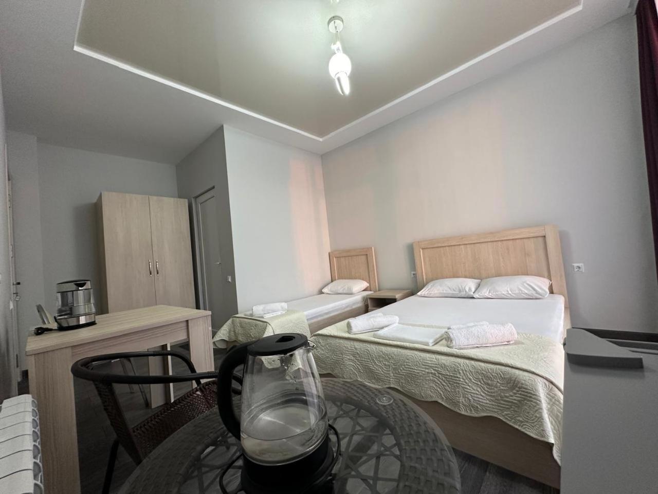 Guest House 99 Батумі Екстер'єр фото