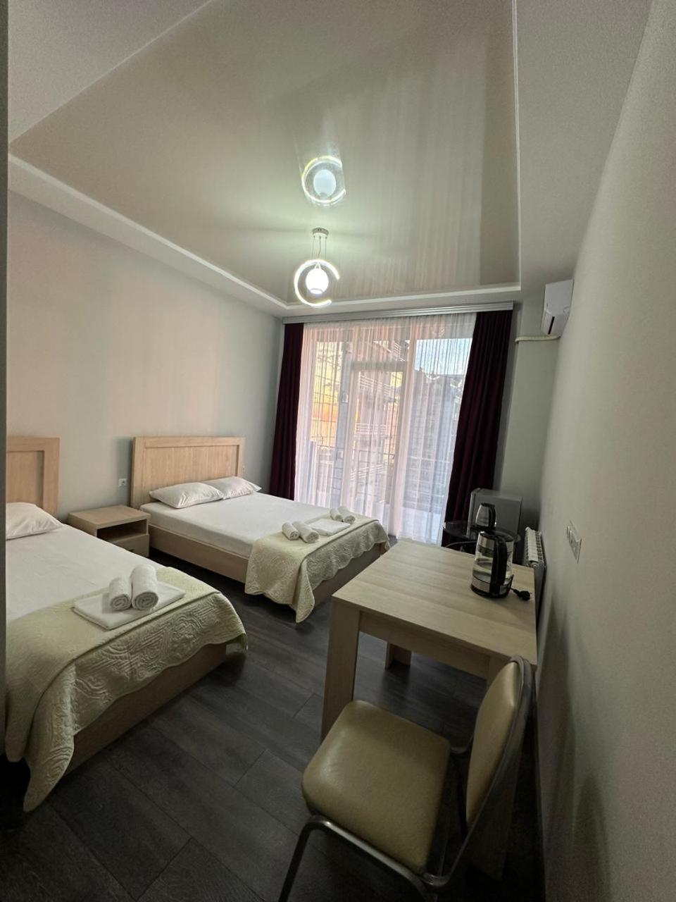 Guest House 99 Батумі Екстер'єр фото